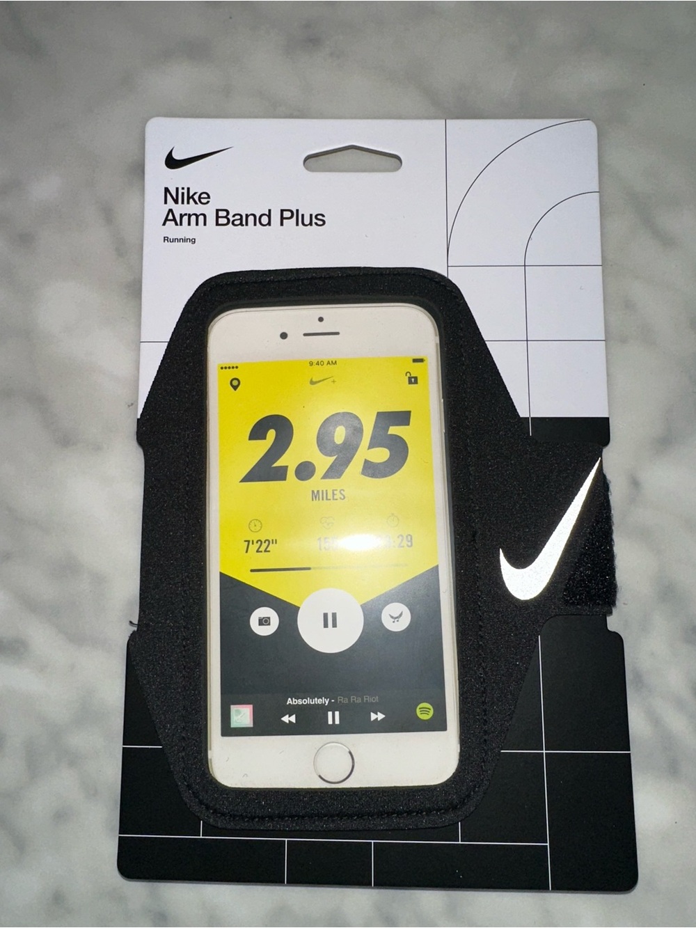 Nike Arm Band Plus Running Phone Armband - Black fits 7 inches length 3.4 width